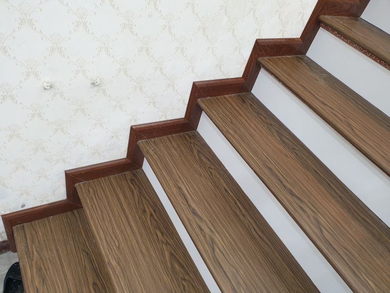 Bac cau thang nhua gia go 23