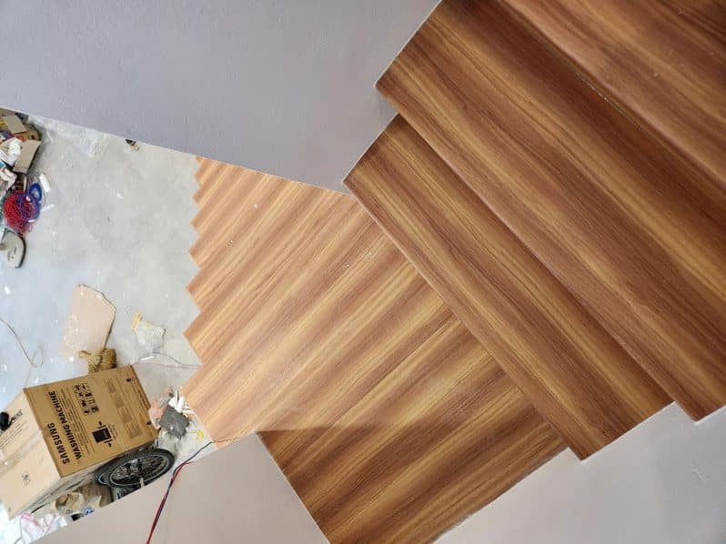 Sử dụng mặt bậc cầu thang nhựa giả gỗ với 8 ưu điểm vượt trội 6 Su-dung-mat-bac-cau-thang-nhua-gia-go